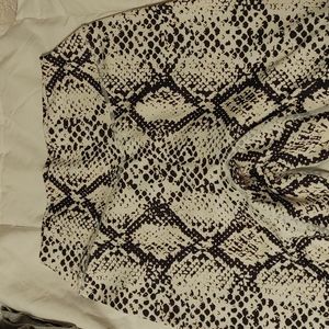 Ascend Python leggings